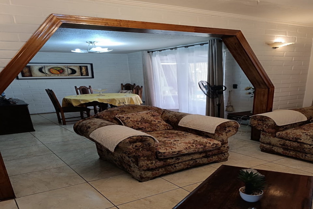 Maipú, Región Metropolitana, 3 Habitaciones Habitaciones, ,1 BañoBathrooms,Casa,Para Venta,1049